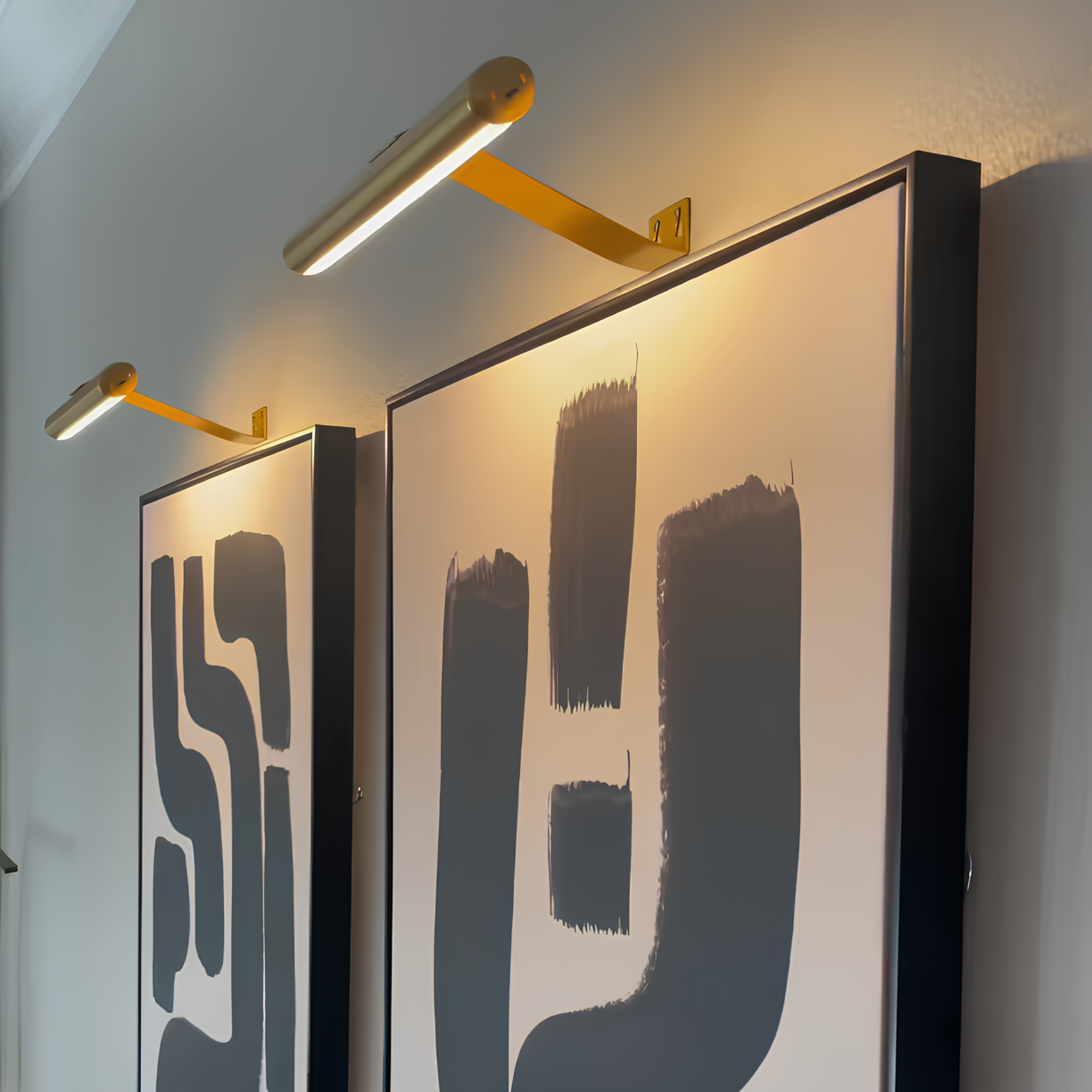 LED Wandlampe kabellos – Drehbar & dimmbar für Bilder & Kunstobjekte