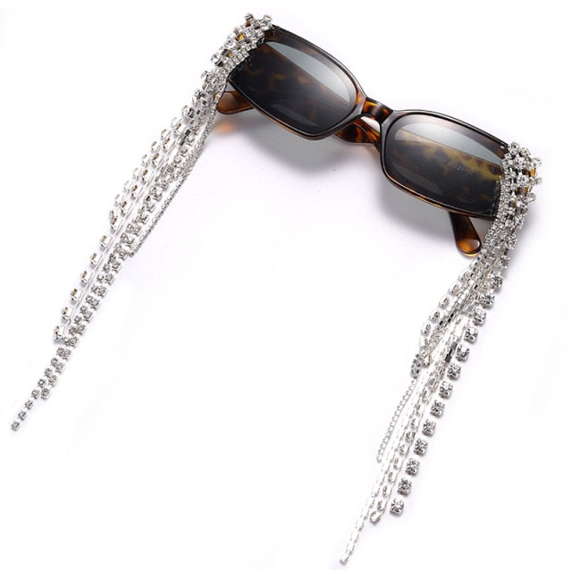 Sonnenbrille Damen – Mit Quasten & Strasssteinen für den Alltag
